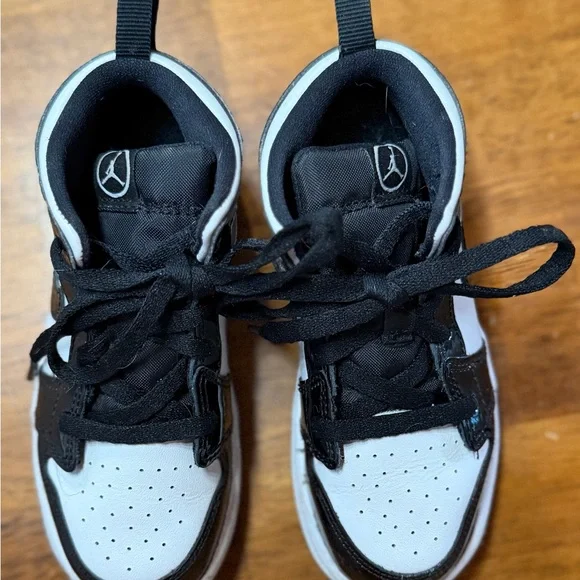 Nike Kids Black and White High-Top Sneakers - Picture 3 of 7